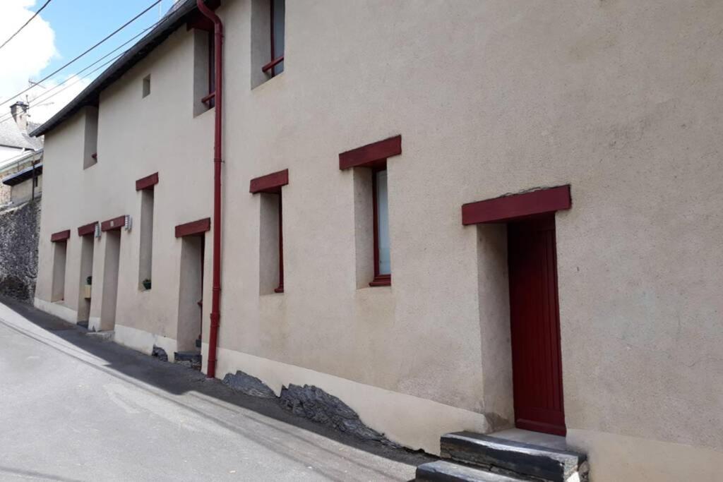 Appartement Dans Maison De 1789 Au Centre De Vitre Ngoại thất bức ảnh